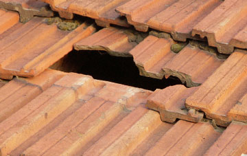 roof repair Hoo End, Hertfordshire